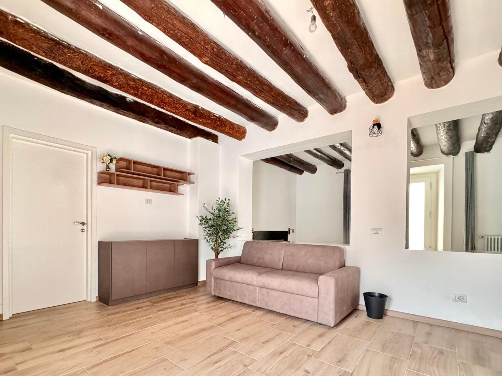 Casa Storica Del 1600 In Bergamo Centro Apartment Exterior photo