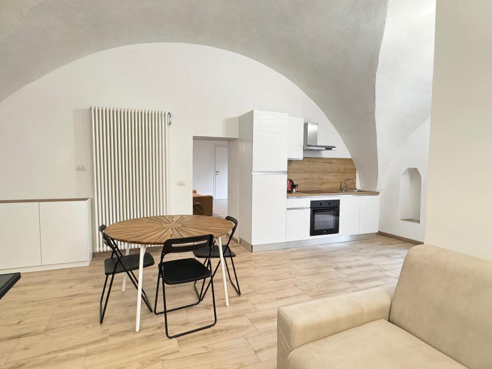 Casa Storica Del 1600 In Bergamo Centro Apartment Exterior photo