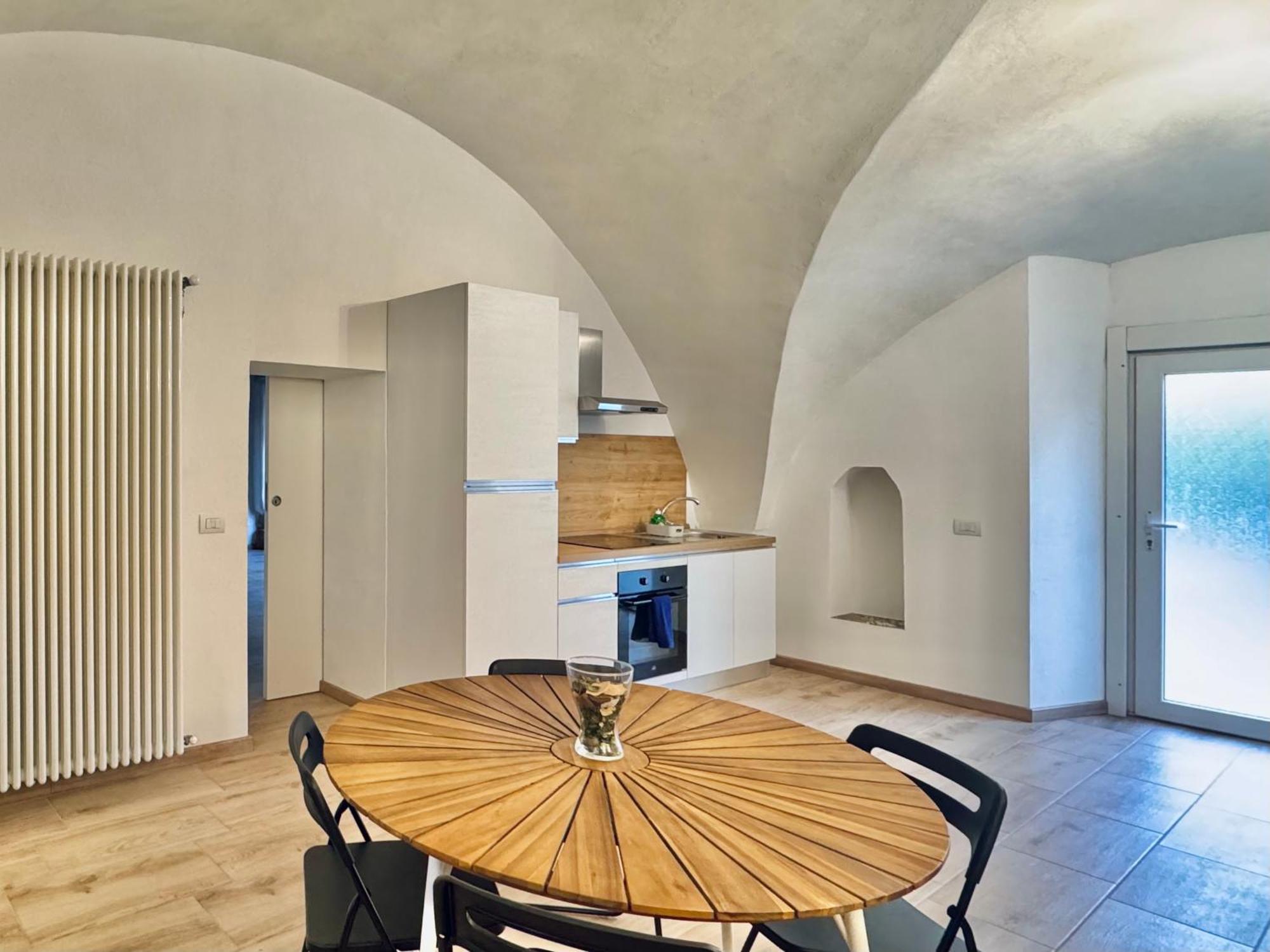 Casa Storica Del 1600 In Bergamo Centro Apartment Exterior photo